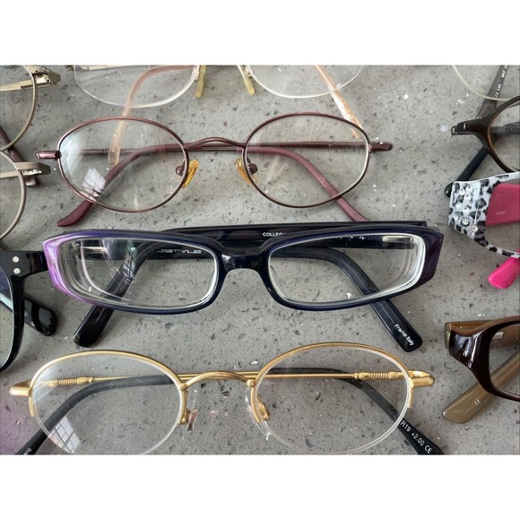 Eyeglasses Eyeglass Frames Only Lot Of 50 Various Brands Mixed Eyewear READ! - Picture 15 of 16